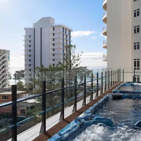 Mantra On View Ocean Escape At Surfers Paradise Gold Coast Exterior photo