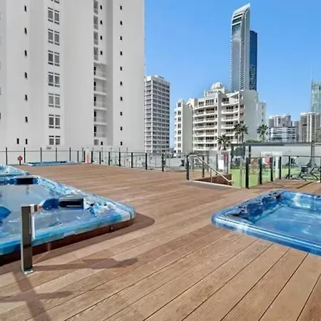Mantra On View Ocean Escape At Surfers Paradise Gold Coast Exterior photo